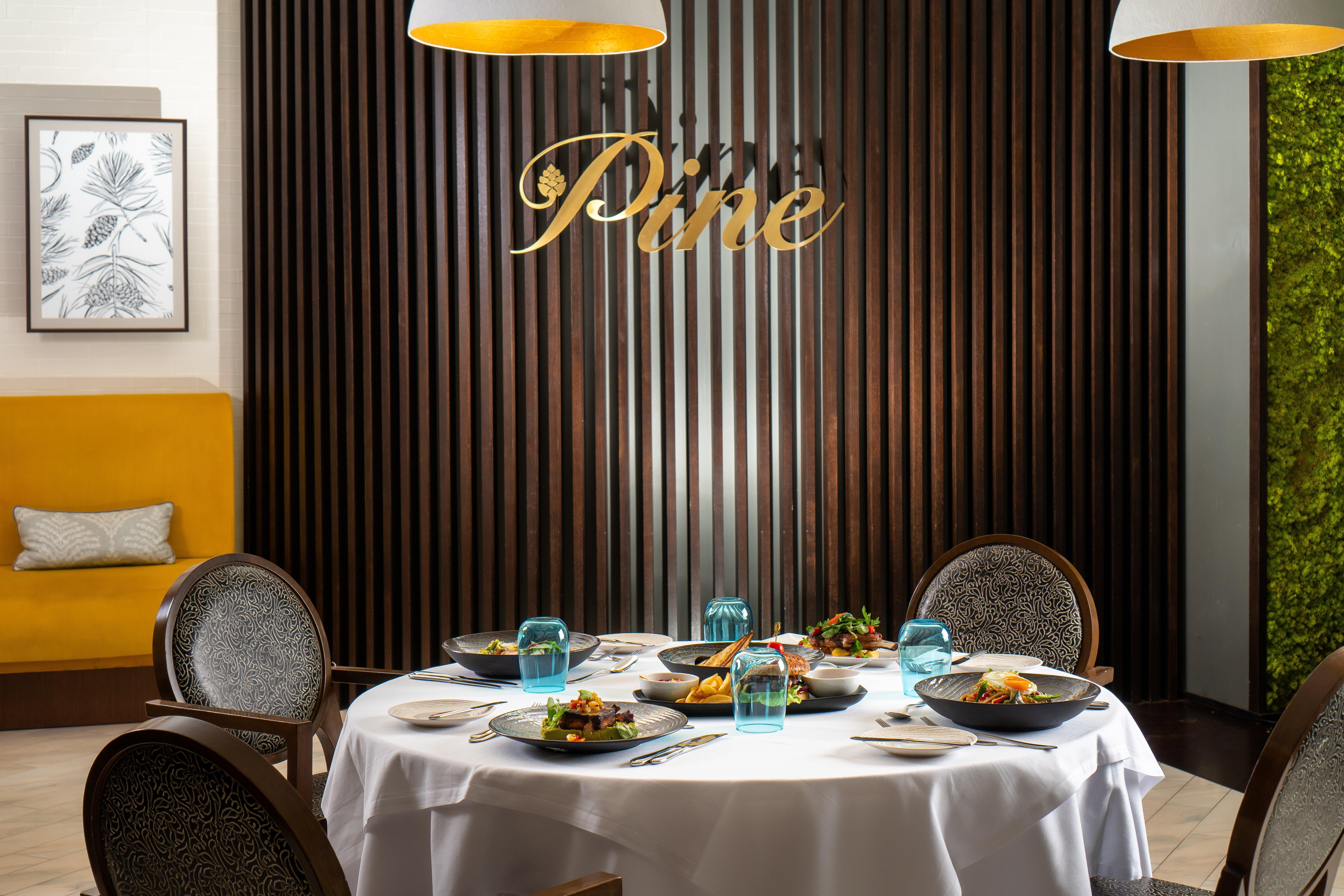Crowne Plaza By Ihg Hotel 4*